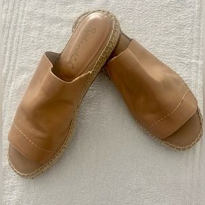 Splendid leather nude slide sandals open-toed women shoe size 9. New